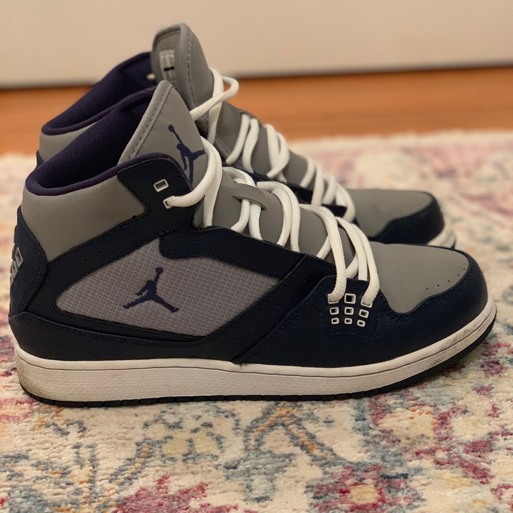 Air Jordan 1 Flight GS youth size sneaker